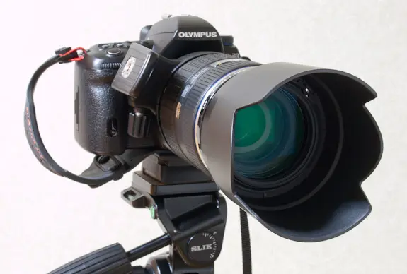 ZD 50-200mm SWD + 花形フード