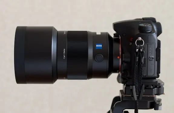 α77 + Sonnar T＊ 135mm F1.8 ZA