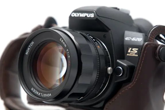 E-620 + NOKTON 58mm F1.4 SLII N