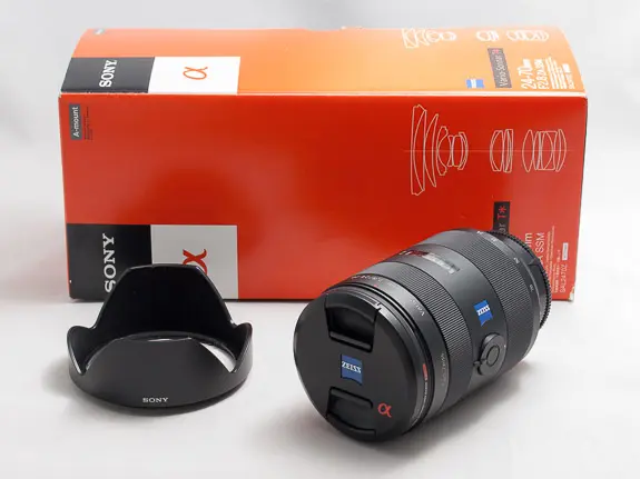 SONY Vario-Sonnar T* 24-70mm F2.8 ZA SSM