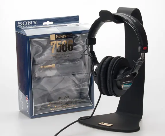 SONY MDR-7506