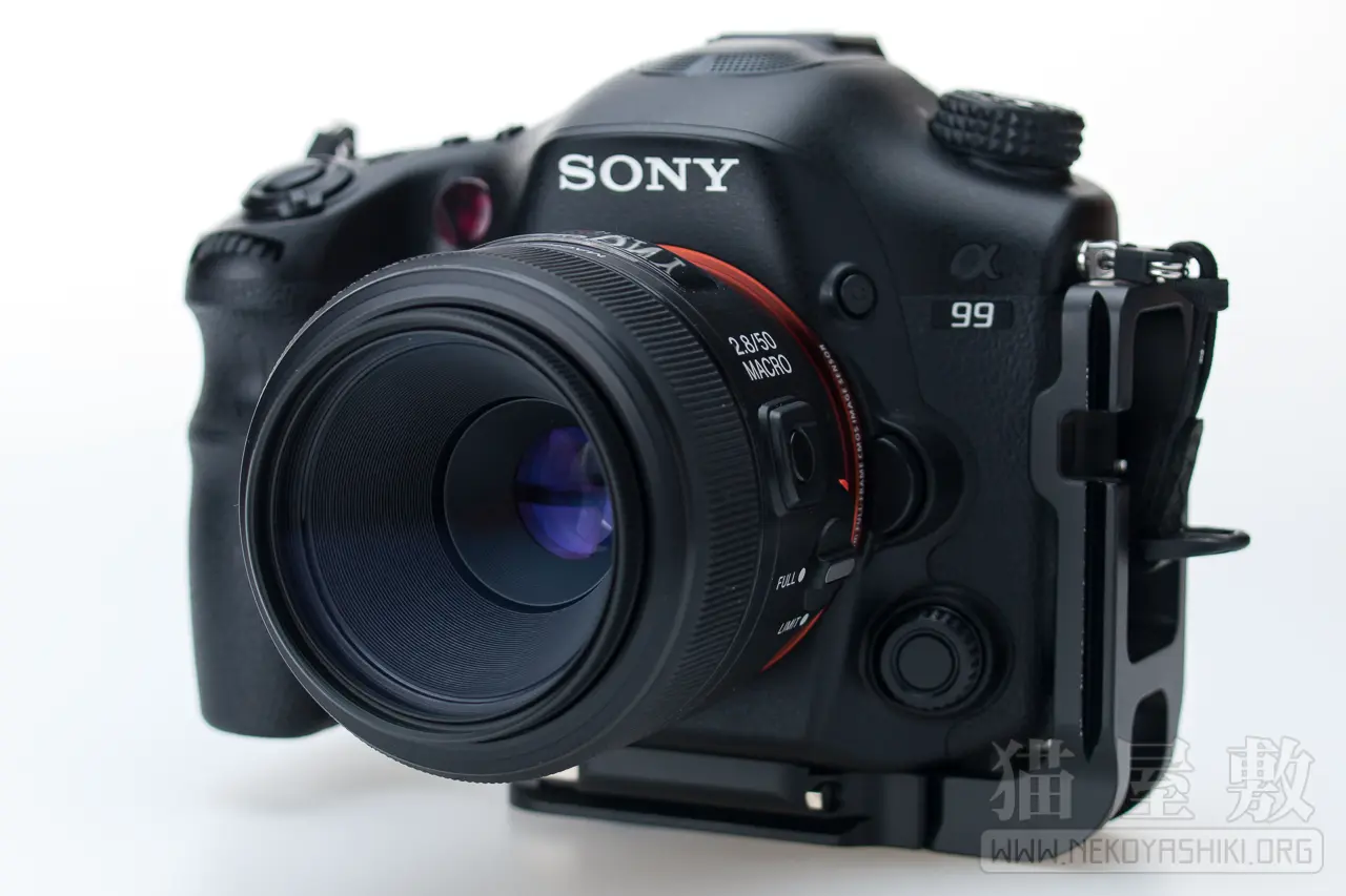 SONY 50mm F2.8 Macro